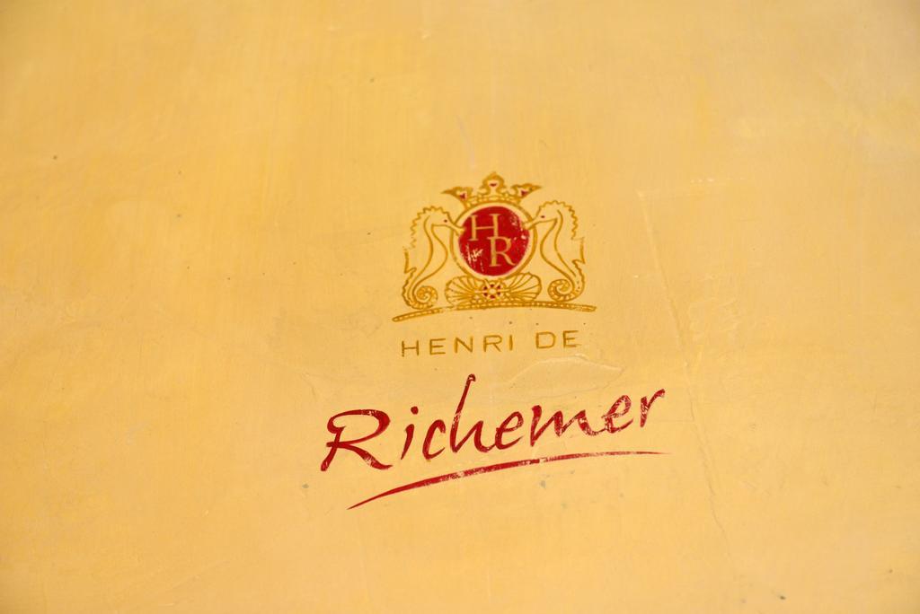 Rue Galilee Bed and Breakfast Marseillan  Buitenkant foto