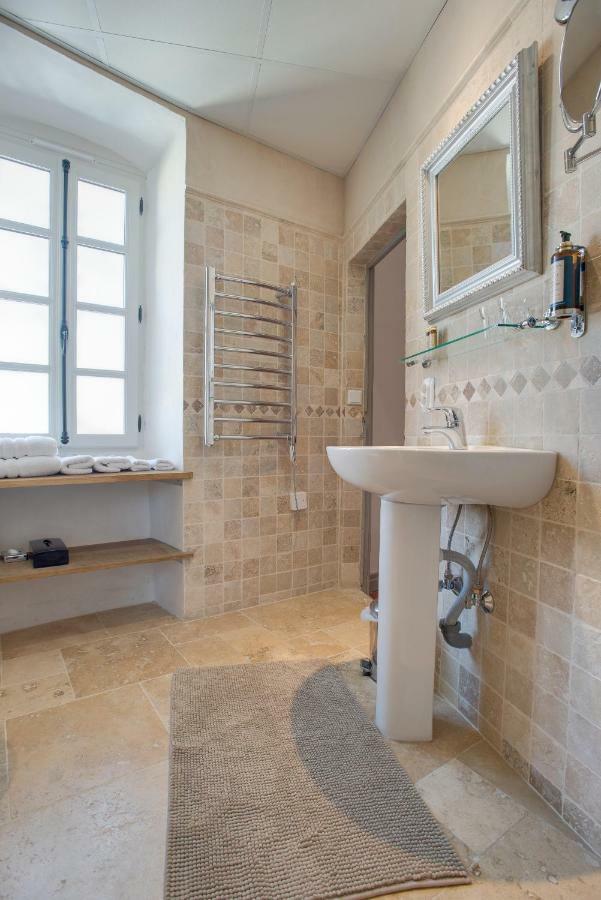 Rue Galilee Bed and Breakfast Marseillan  Buitenkant foto